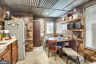 214 Bowe St, Tamaqua, PA 18252 - Photo 10