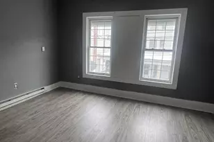 15 S White St, Shenandoah, PA 17976 - Photo 6