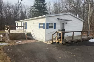 204 W Wiconisco Ave, Tower City, PA 17980 - Photo 1