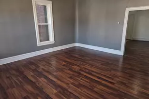 181 S Tulpehocken St, Pine Grove, PA 17963 - Photo 2