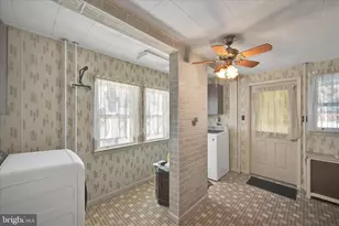 208 North St, Minersville, PA 17954 - Photo 24