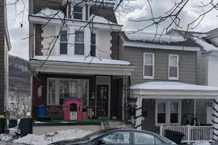 509-A Carbon St, Pottsville, PA 17901 - Photo 4