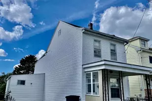 124 S Wylam St, Frackville, PA 17931 - Photo 2