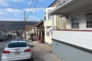 169 S 2nd St, Coaldale, PA 18218 - Photo 2