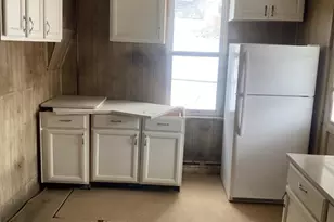 500 Fairview St, Pottsville, PA 17901 - Photo 2