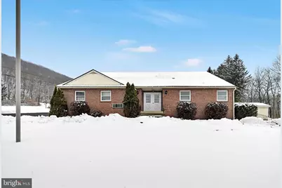 780 Claremont Avenue, Tamaqua, PA 18252 - Photo 2