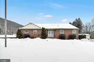 780 Claremont Ave, Tamaqua, PA 18252 - Photo 1