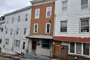 306 S 2nd St, Pottsville, PA 17901 - Photo 2