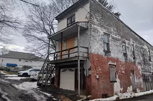 800 Mine St, Pottsville, PA 17901 - Photo 2