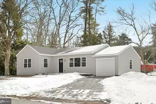 200 Willow Rd, Orwigsburg, PA 17961 - Photo 1