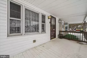 409 Roosevelt Dr, Mahanoy City, PA 17948 - Photo 6