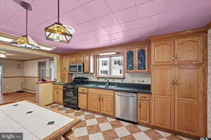 409 Roosevelt Dr, Mahanoy City, PA 17948 - Photo 12