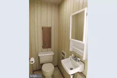 0, 305, 307 S 2nd Street, Saint Clair, PA 17970 - Photo 18