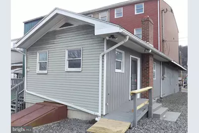 0, 305, 307 S 2nd Street, Saint Clair, PA 17970 - Photo 8