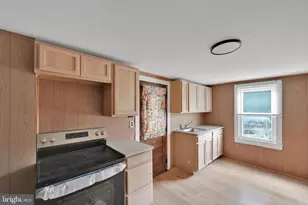 229 Valley St, New Philadelphia, PA 17959 - Photo 10