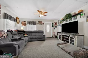 29 S 3rd St, Cressona, PA 17929 - Photo 6