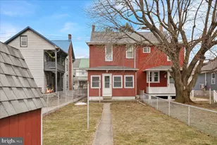 157 N Tulpehocken St, Pine Grove, PA 17963 - Photo 22