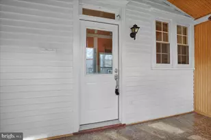 157 N Tulpehocken St, Pine Grove, PA 17963 - Photo 18