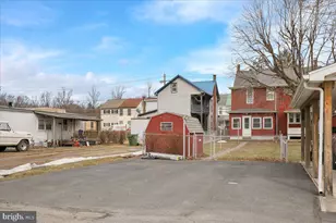 157 N Tulpehocken St, Pine Grove, PA 17963 - Photo 24