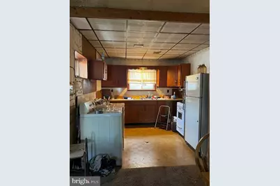 435 Hotel Street, Pottsville, PA 17901 - Photo 4