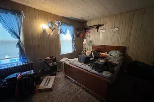 435 Hotel St, Pottsville, PA 17901 - Photo 12