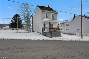 717 5th St, Port Carbon, PA 17965 - Photo 2