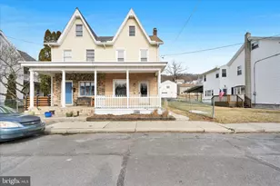 54 Walnut St, Cressona, PA 17929 - Photo 4