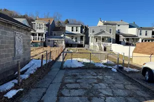 131 W Main St, Tremont, PA 17981 - Photo 28