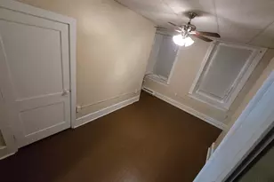 614 Mahantongo St, Pottsville, PA 17901 - Photo 2