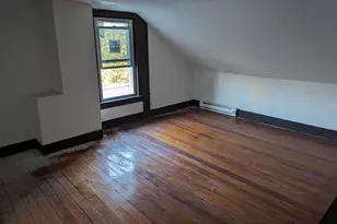 327 W Race St, Pottsville, PA 17901 - Photo 6