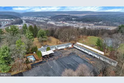 145 Chamberlaine Avenue, Pottsville, PA 17901 - Photo 132