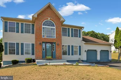 87 Oak Ledge Avenue, Schuylkill Haven, PA 17972 - Photo 2