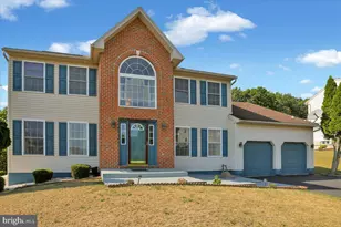 87 Oak Ledge Ave, Schuylkill Haven, PA 17972 - Photo 2