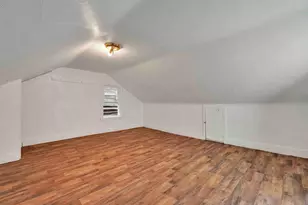 241 Peacock St, Pottsville, PA 17901 - Photo 16