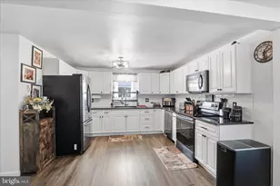 37 Goose Pond Rd, New Ringgold, PA 17960 - Photo 4