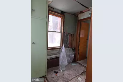 217 W Cherry Street, Shenandoah, PA 17976 - Photo 6