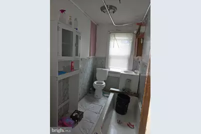 217 W Cherry Street, Shenandoah, PA 17976 - Photo 12