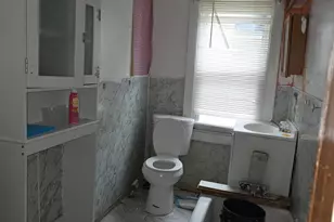 217 W Cherry St, Shenandoah, PA 17976 - Photo 12