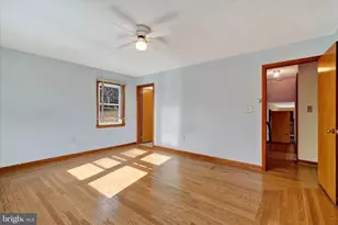 100 High St, Pine Grove, PA 17963 - Photo 24