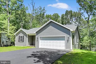 1799 Crazy Horse Dr, Auburn, PA 17922 - Photo 4