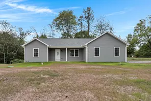 1799 Crazy Horse Dr, Auburn, PA 17922 - Photo 1