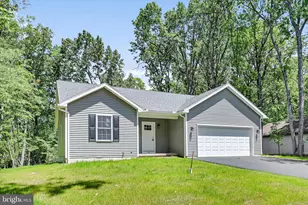 1799 Crazy Horse Dr, Auburn, PA 17922 - Photo 6