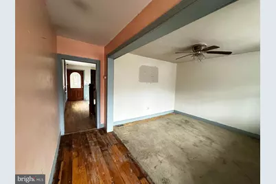 415 Peacock Street, Pottsville, PA 17901 - Photo 4