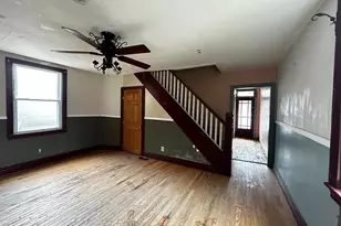 415 Peacock St, Pottsville, PA 17901 - Photo 8