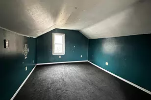 415 Peacock St, Pottsville, PA 17901 - Photo 16