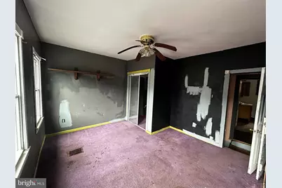 415 Peacock Street, Pottsville, PA 17901 - Photo 10