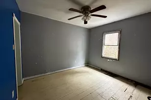 415 Peacock St, Pottsville, PA 17901 - Photo 12