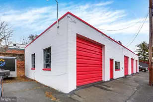 1260 Laurel Blvd, Pottsville, PA 17901 - Photo 4