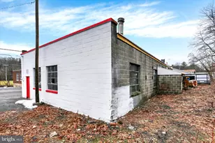 1260 Laurel Blvd, Pottsville, PA 17901 - Photo 16