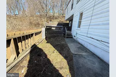 207 S Saint John Street, Schuylkill Haven, PA 17972 - Photo 18